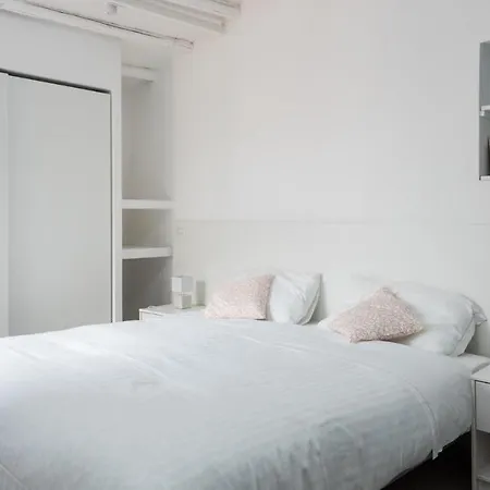 Appartement Plum Guide - Theorem Rome